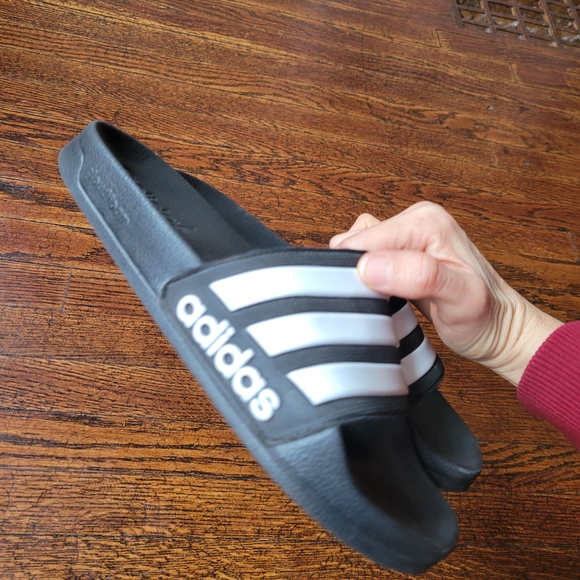 Adidas Womens COMFORT BLACK / CLOUD WHITE Size 6 - Picture 5 of 8